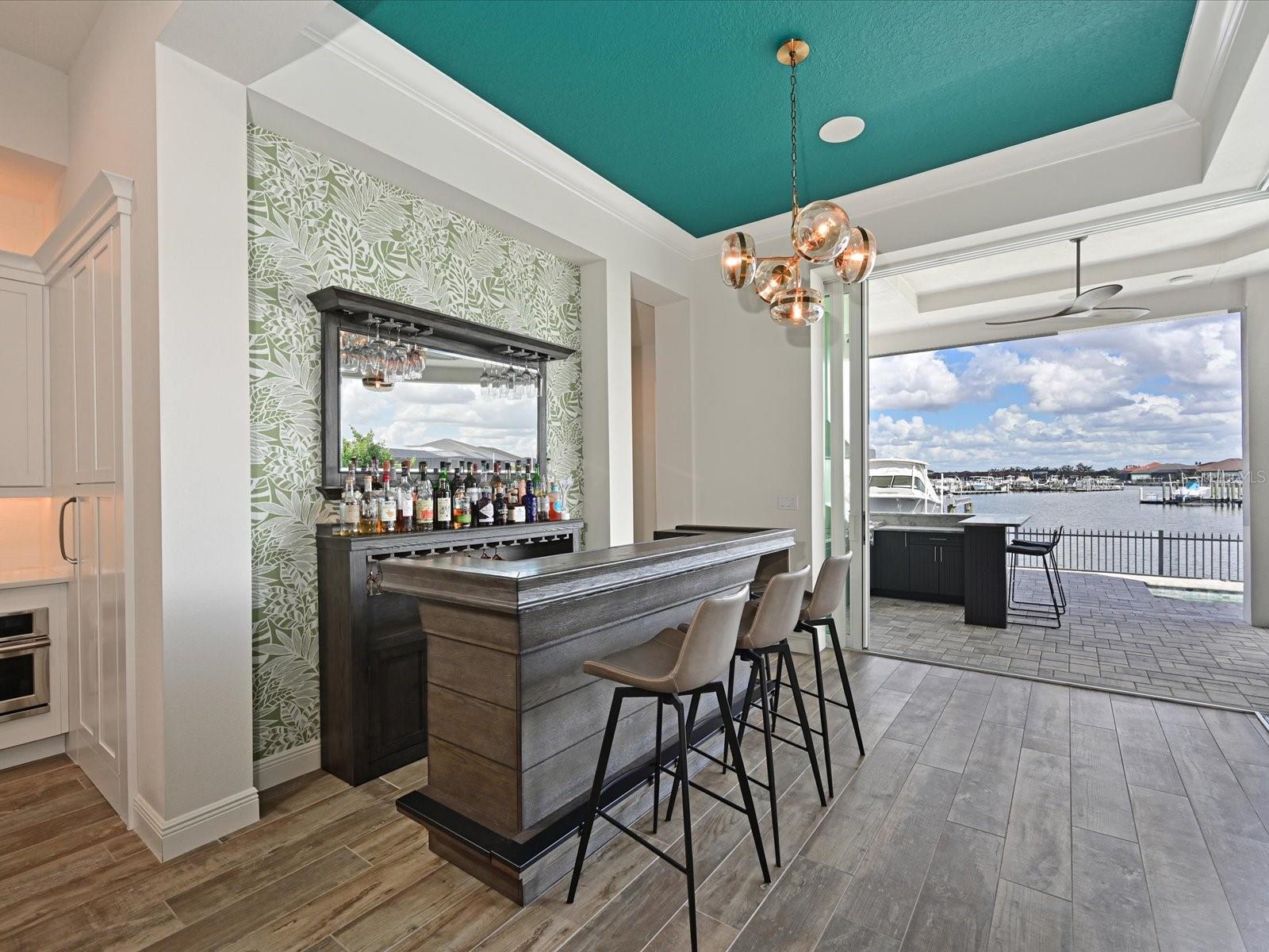 SANCTUARY COVE - Residential