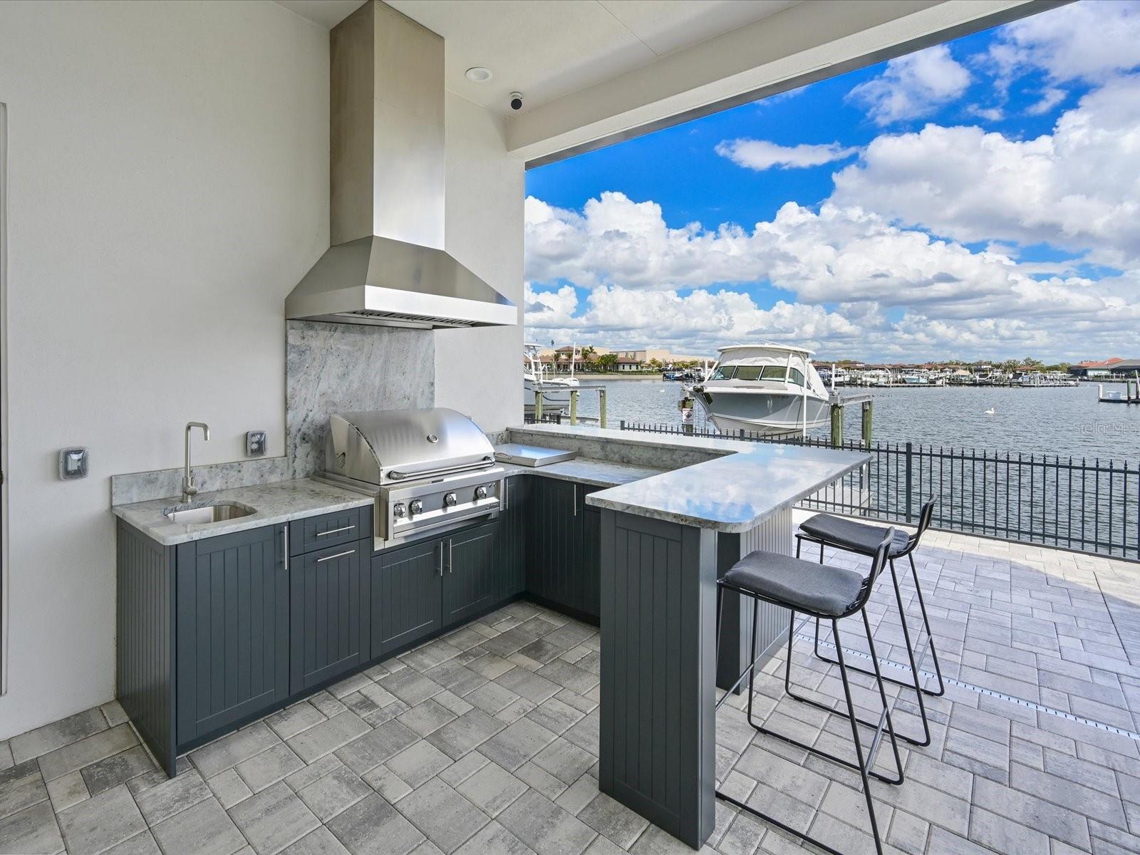 SANCTUARY COVE - Residential