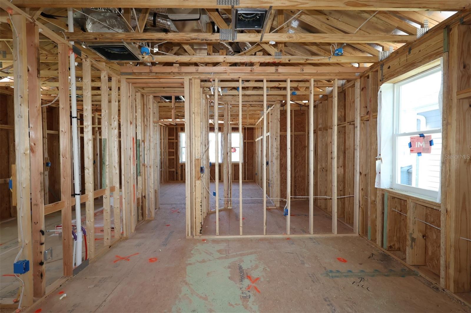 CENTER LAKE ON THE PARK - Residential