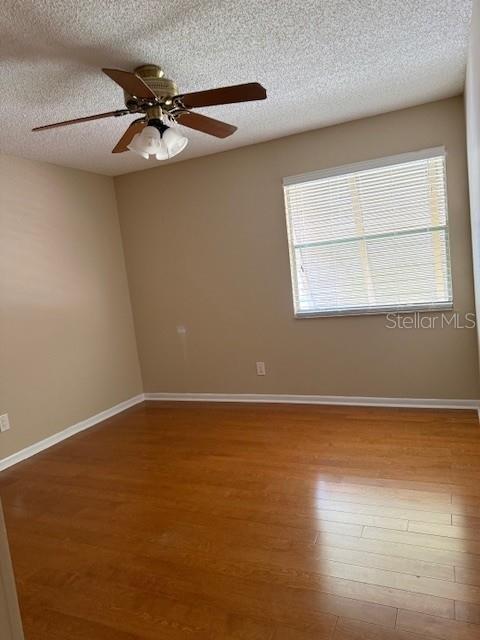 LAKESIDE CONDO APTS - Residential