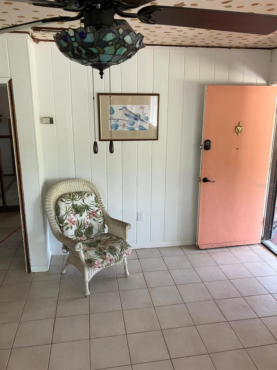 SOUTH VENICE - Residential