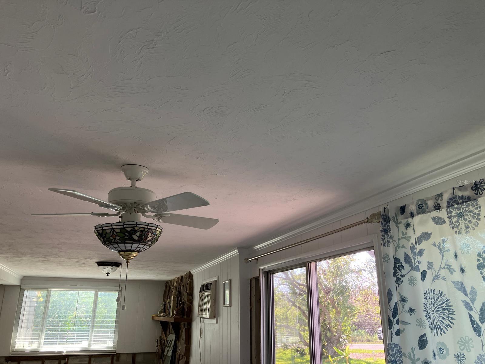 SOUTH VENICE - Residential