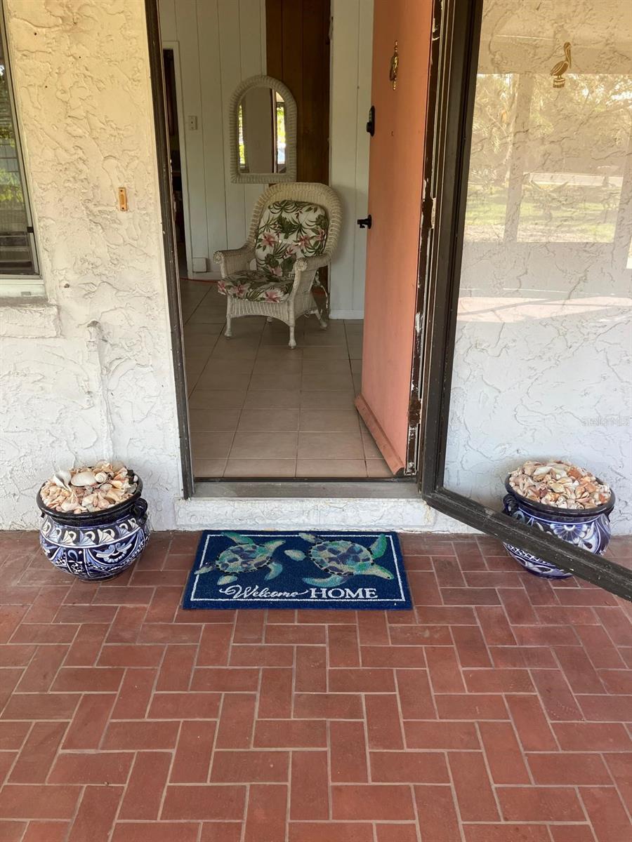 SOUTH VENICE - Residential