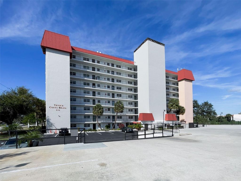 Photo of 232 Saint Augustine Avenue #804, Venice, FL 34285 (MLS # N6142235)