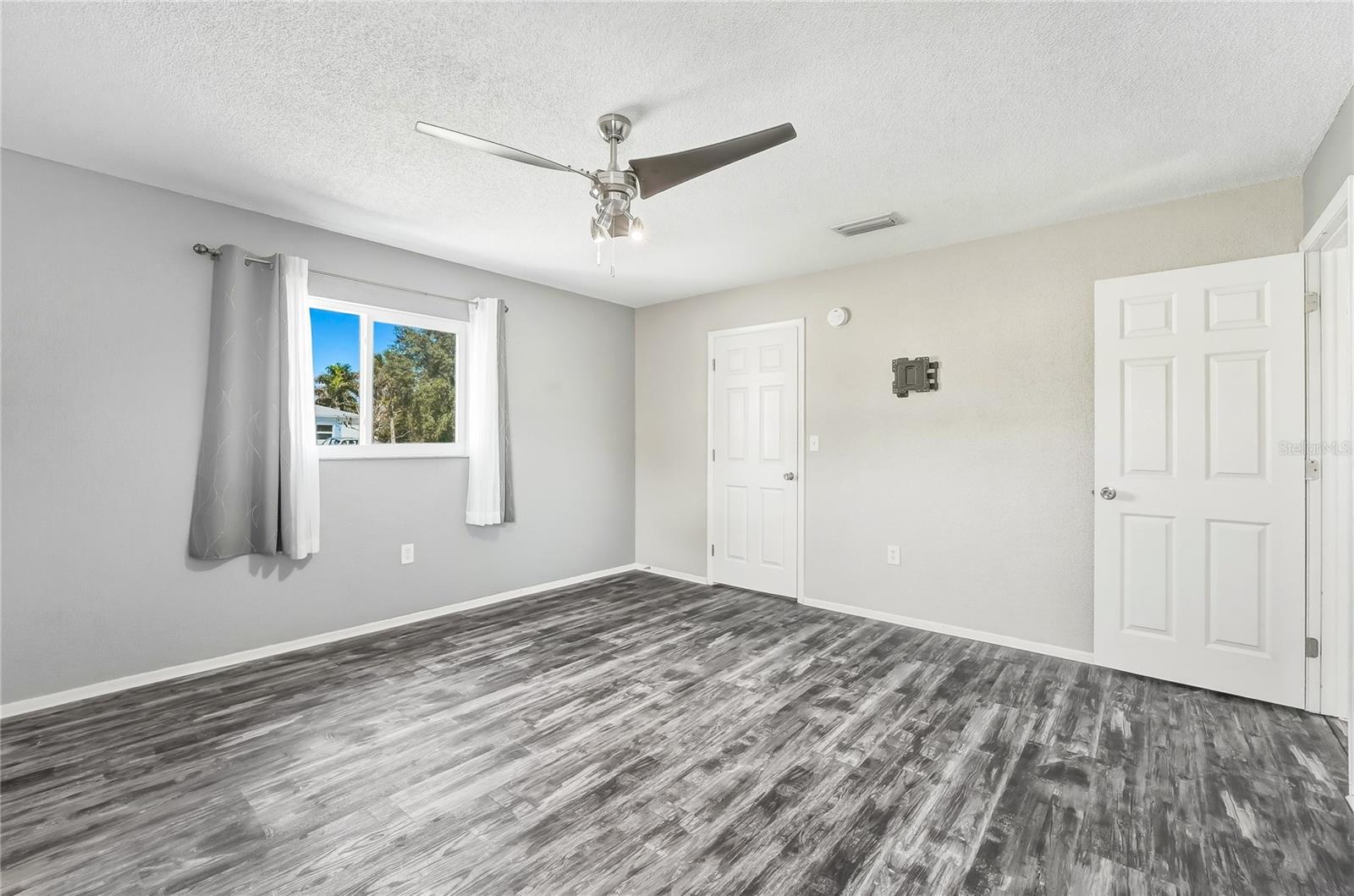 PORT CHARLOTTE SEC 033 - Residential