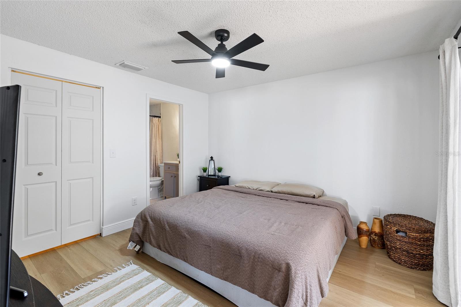 CARROLLWOOD MEADOWS UNIT XI - Residential