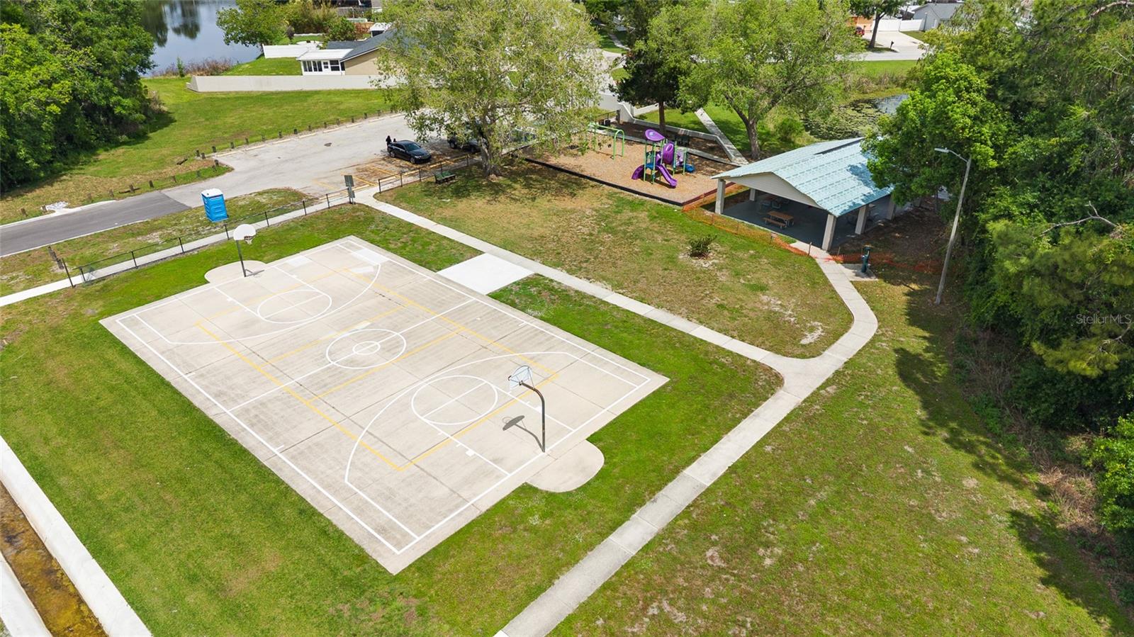 CARROLLWOOD MEADOWS UNIT XI - Residential