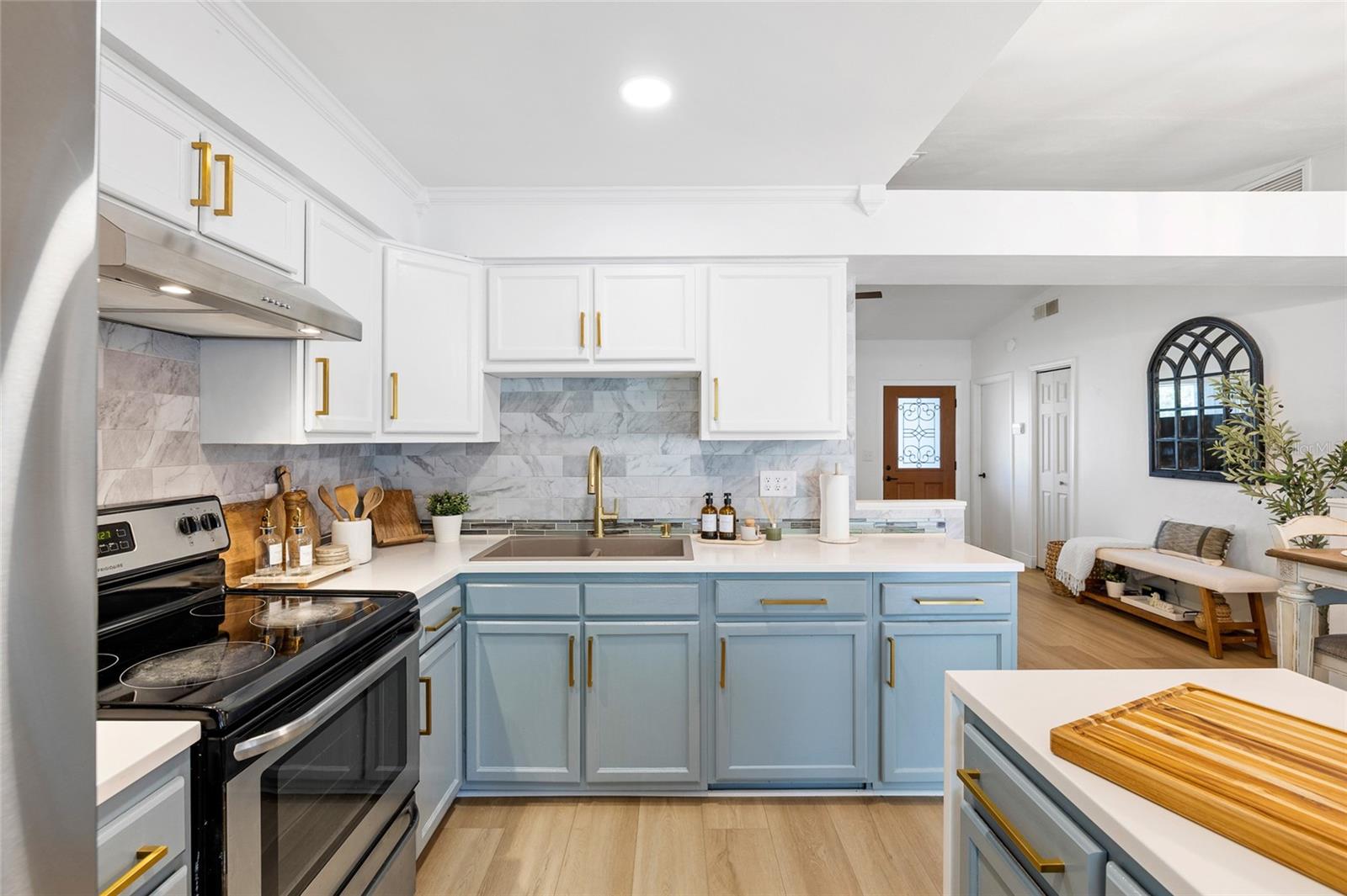 CARROLLWOOD MEADOWS UNIT XI - Residential