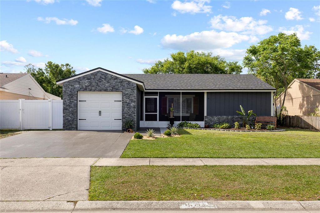 Photo of 5716 Ridgestone Drive, Tampa, FL 33625 (MLS # TB8495338)