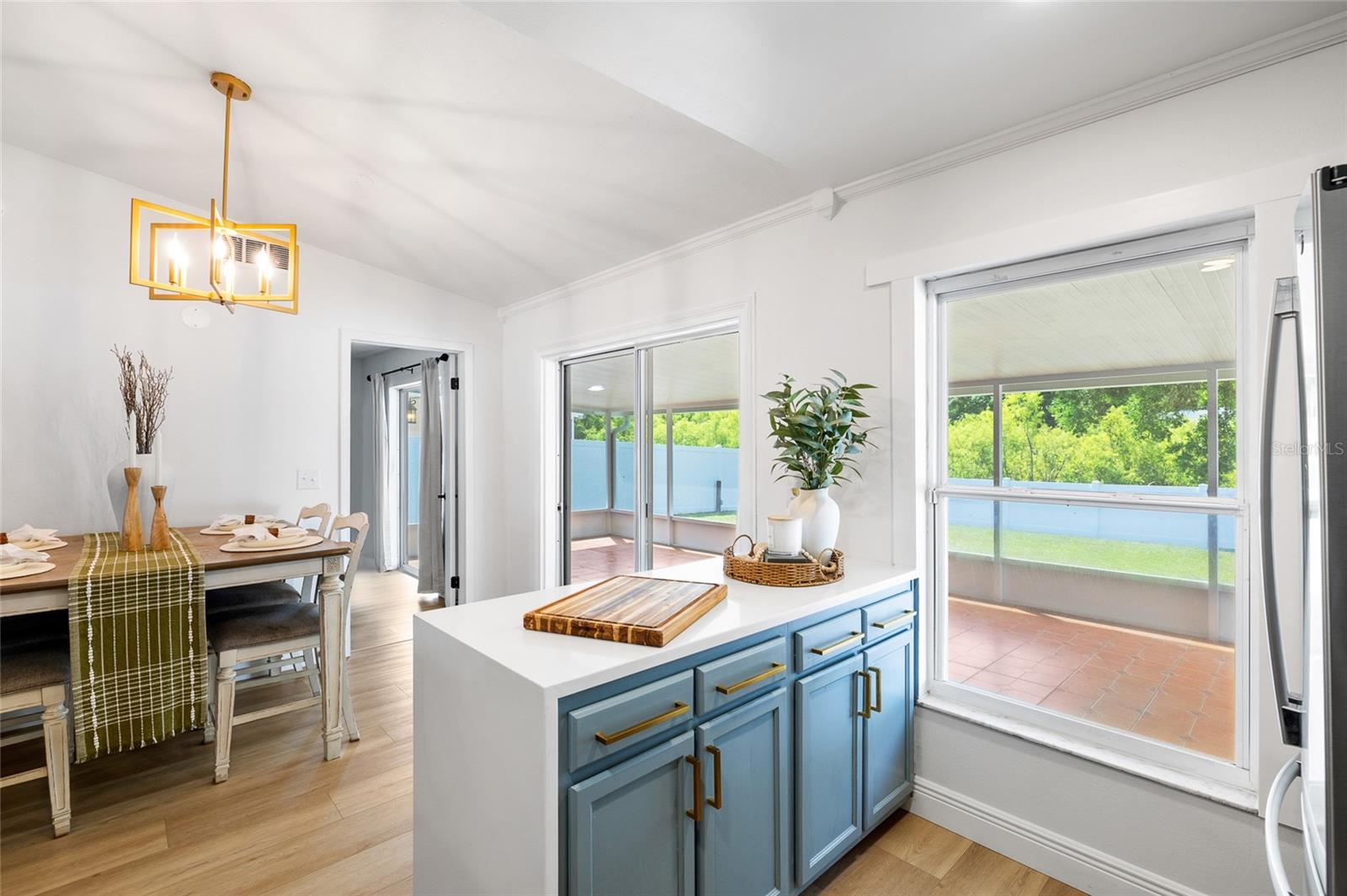 CARROLLWOOD MEADOWS UNIT XI - Residential