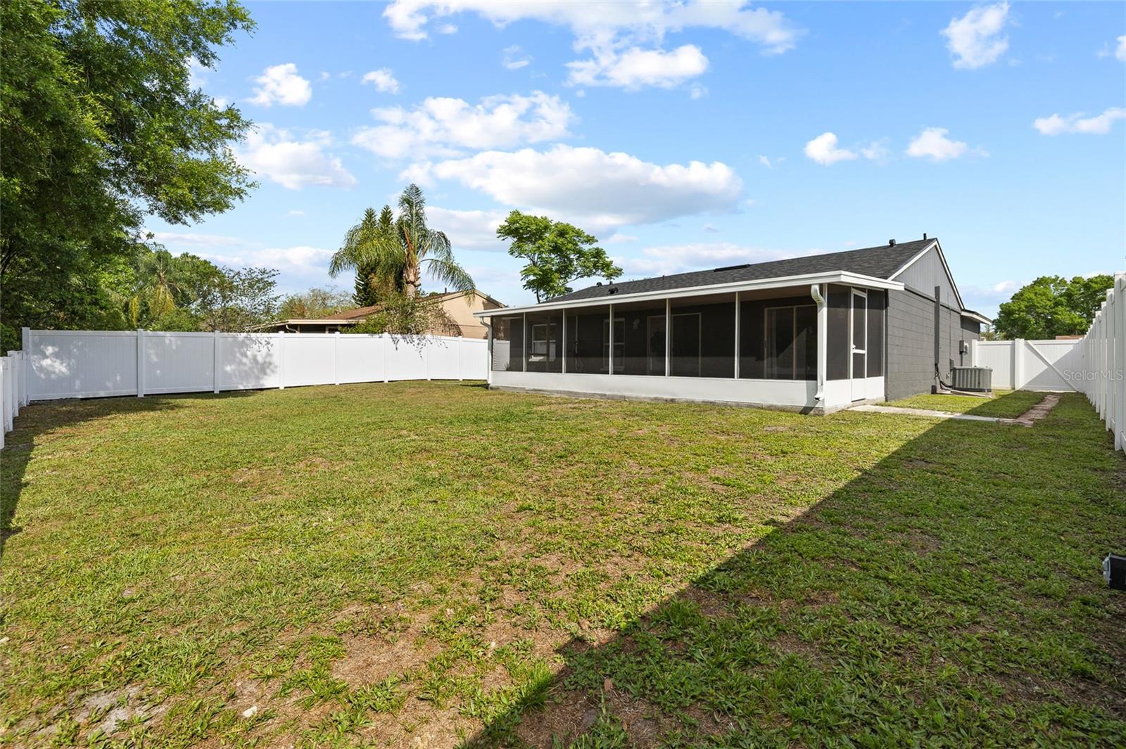 CARROLLWOOD MEADOWS UNIT XI - Residential