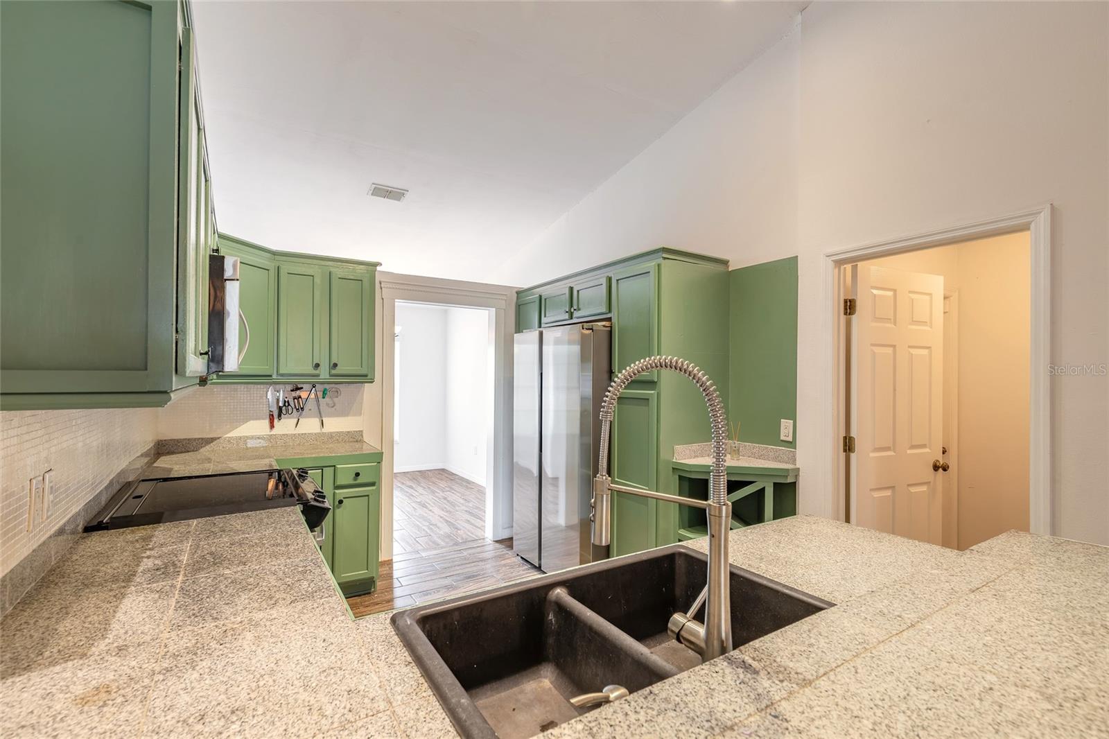 GENEVA HEIGHTS BLK 156 DELAND - Residential