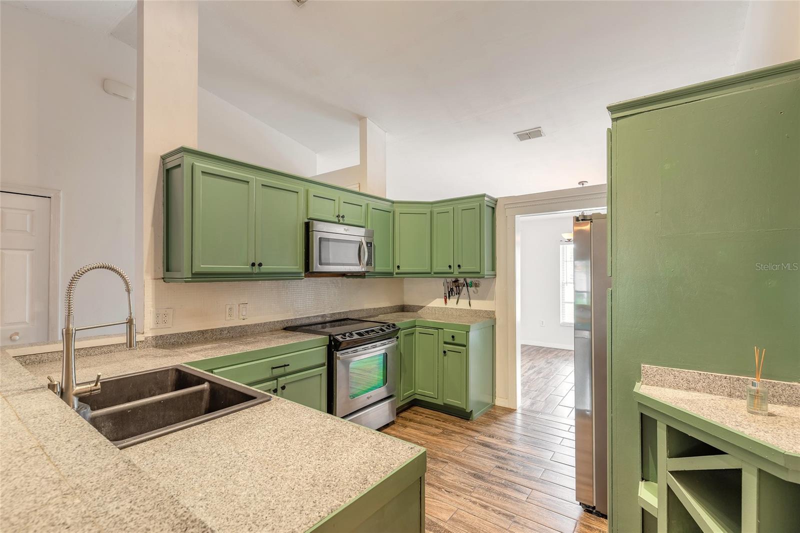 GENEVA HEIGHTS BLK 156 DELAND - Residential