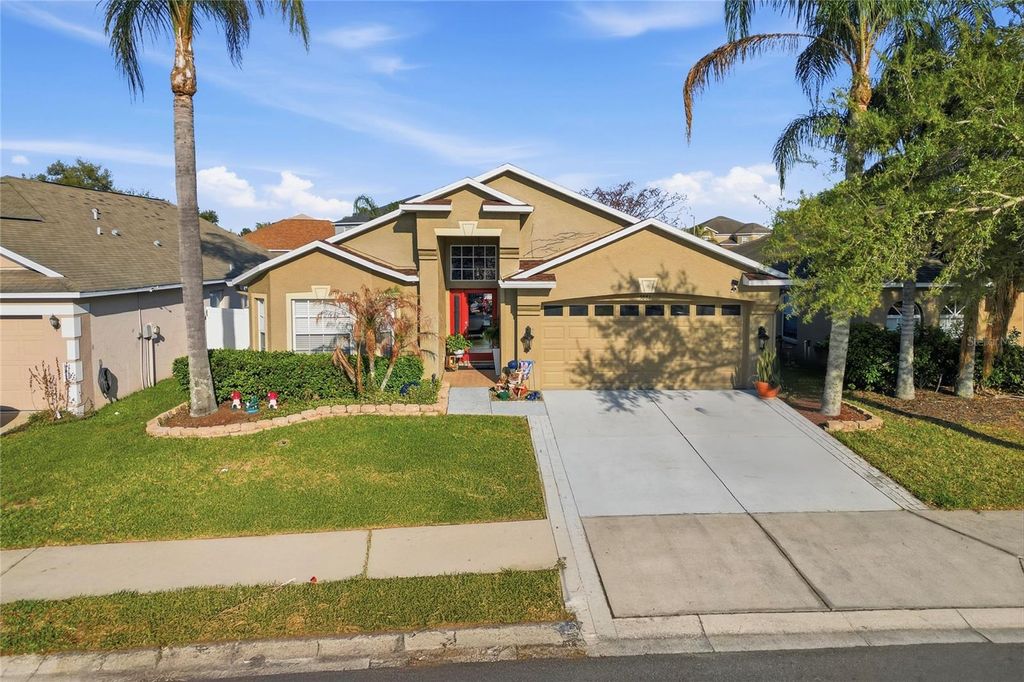 Photo of 3881 Hampton Hills Drive, Lakeland, FL 33810 (MLS # L4960399)