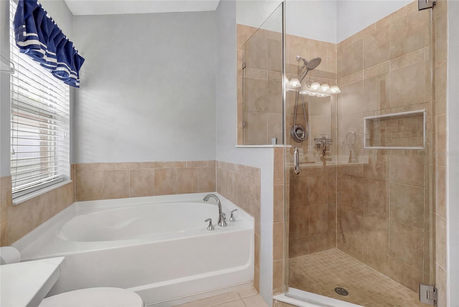 HAMPTON HILLS SOUTH PH 02 - Residential