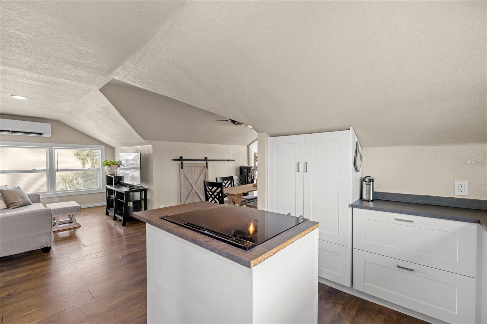 ST PETERSBURG BEACH REP - Residential Income