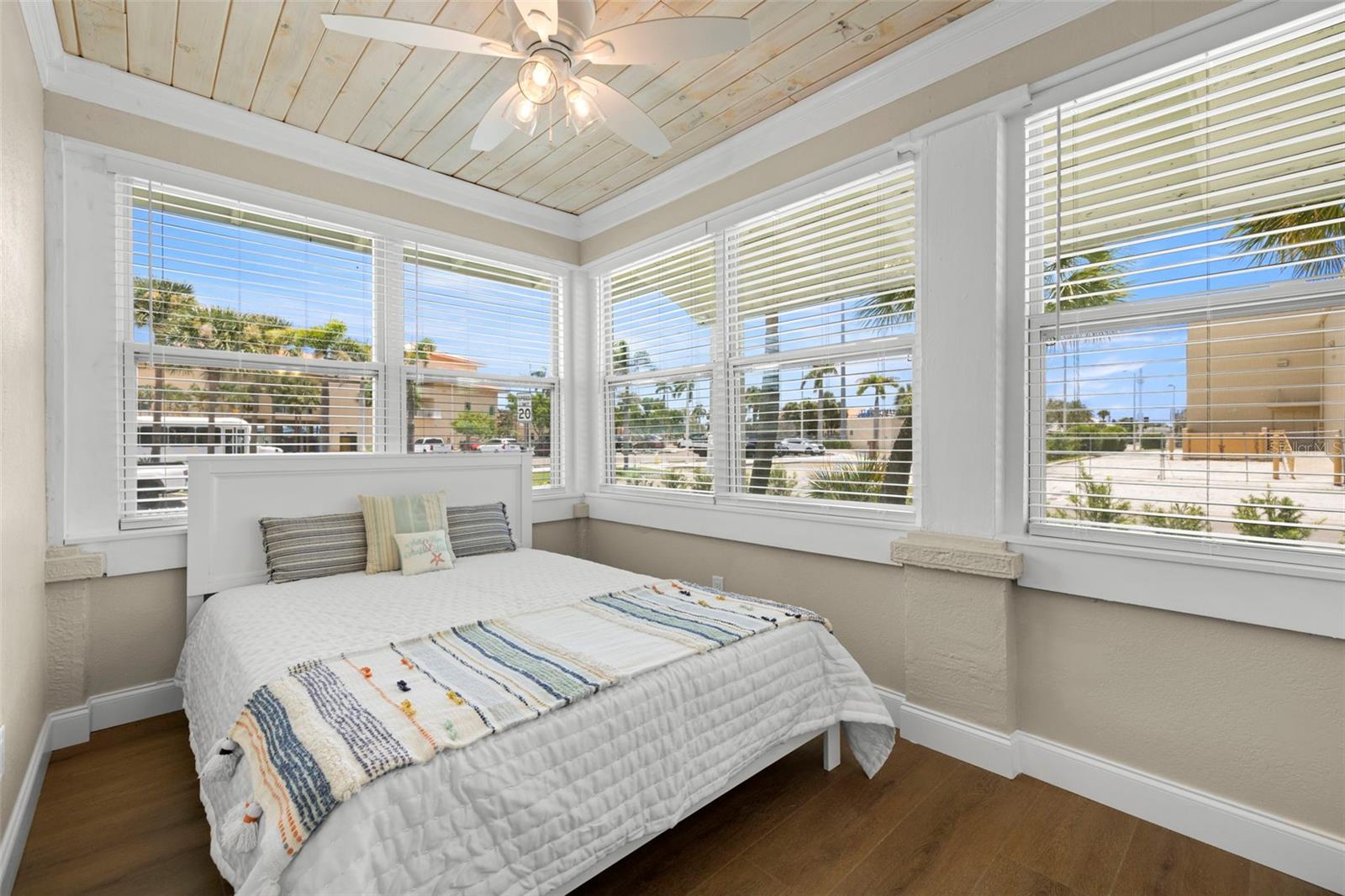 ST PETERSBURG BEACH REP - Residential Income