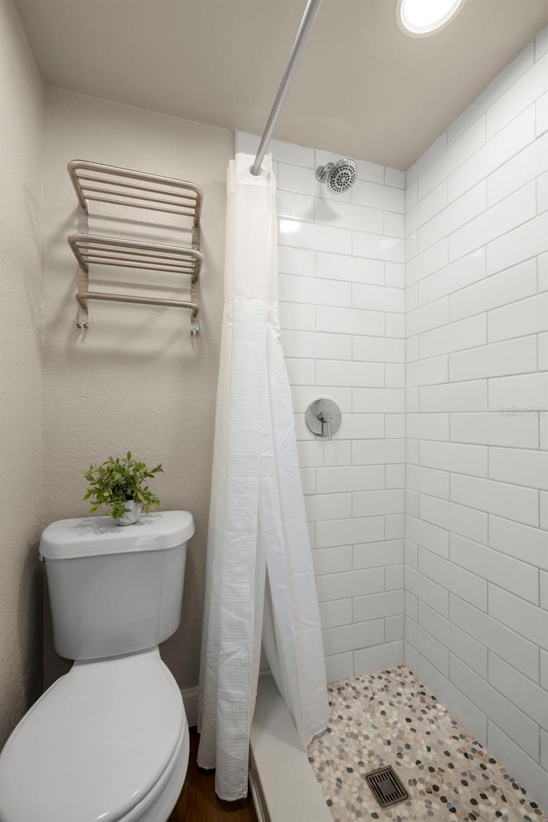 ST PETERSBURG BEACH REP - Residential Income