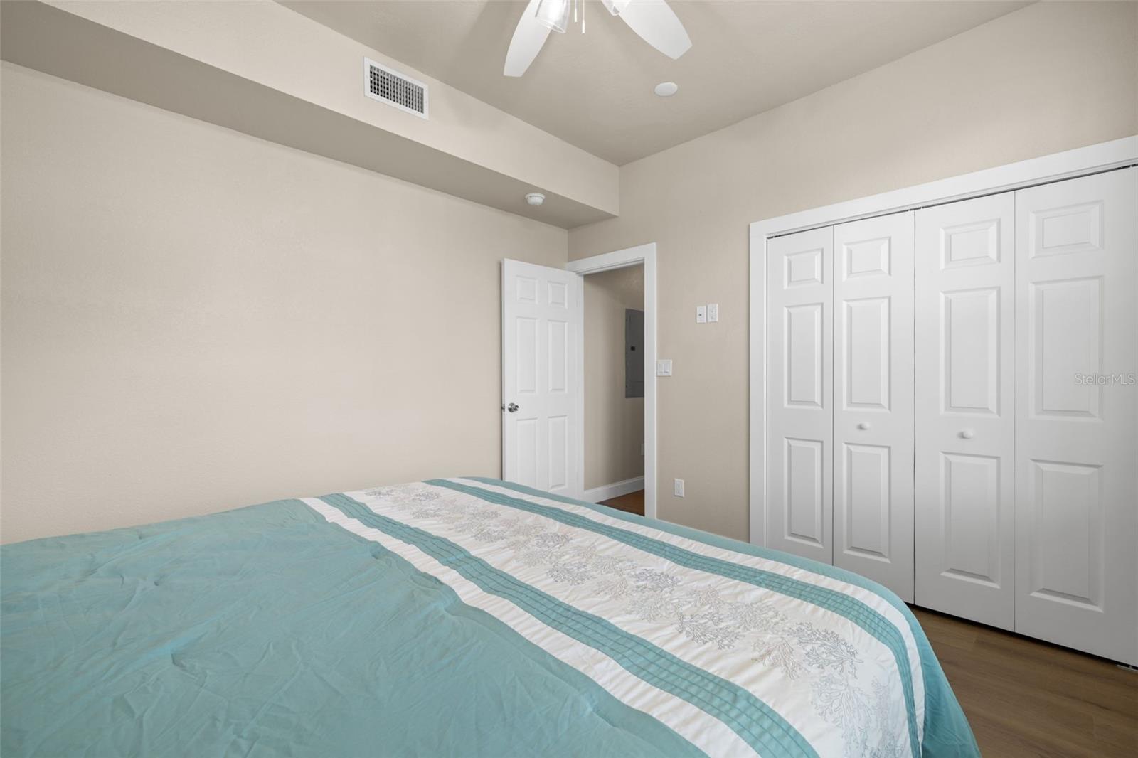 ST PETERSBURG BEACH REP - Residential Income