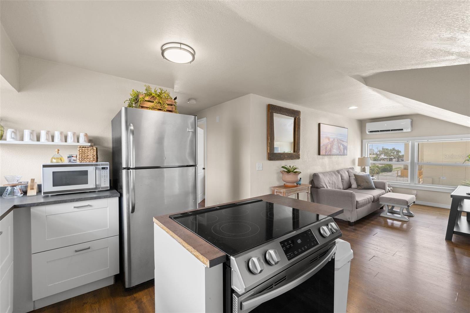 ST PETERSBURG BEACH REP - Residential Income