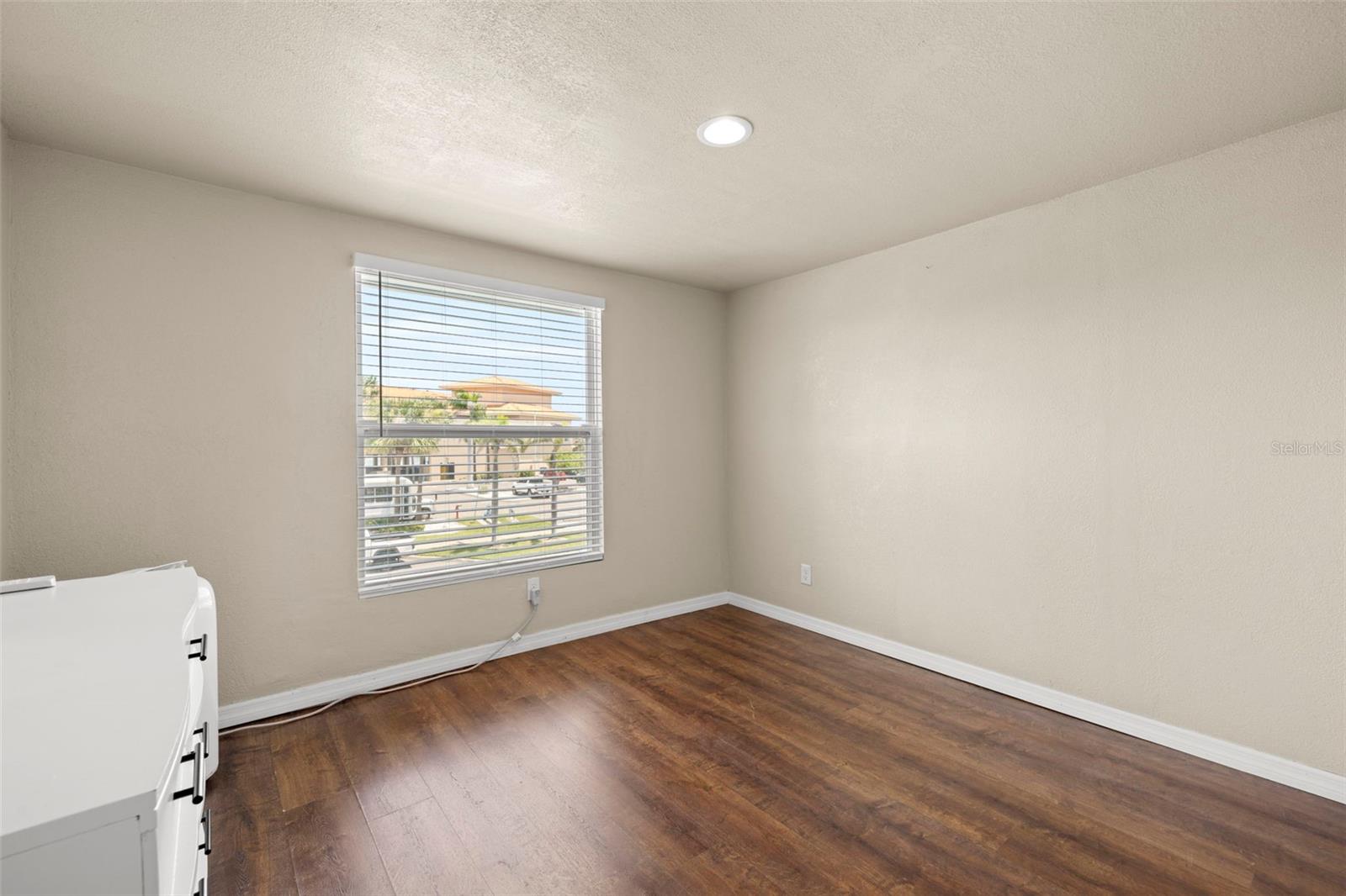 ST PETERSBURG BEACH REP - Residential Income