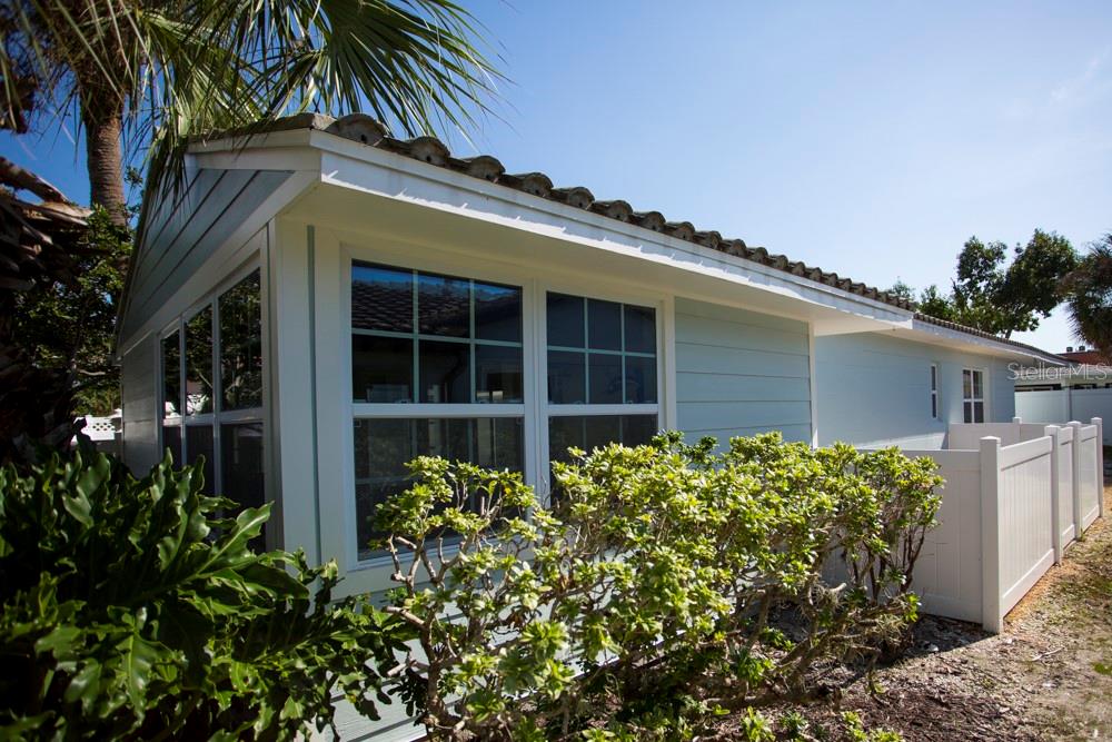 NORTH REDINGTON BEACH SEC A - Residential Lease