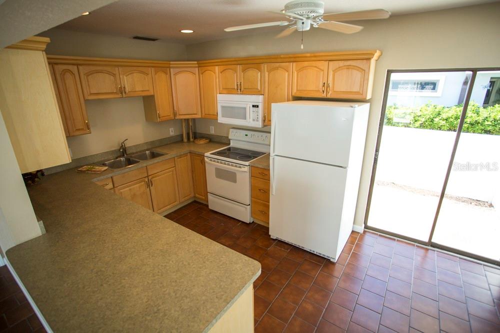 NORTH REDINGTON BEACH SEC A - Residential Lease