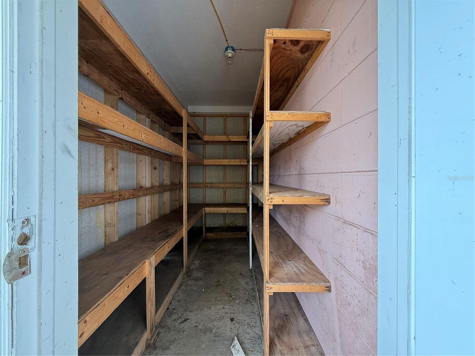 BOCA CIEGA ISLE - Residential