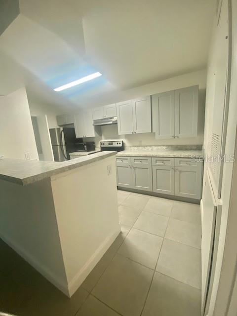 REGENCY GARDENS - Residential