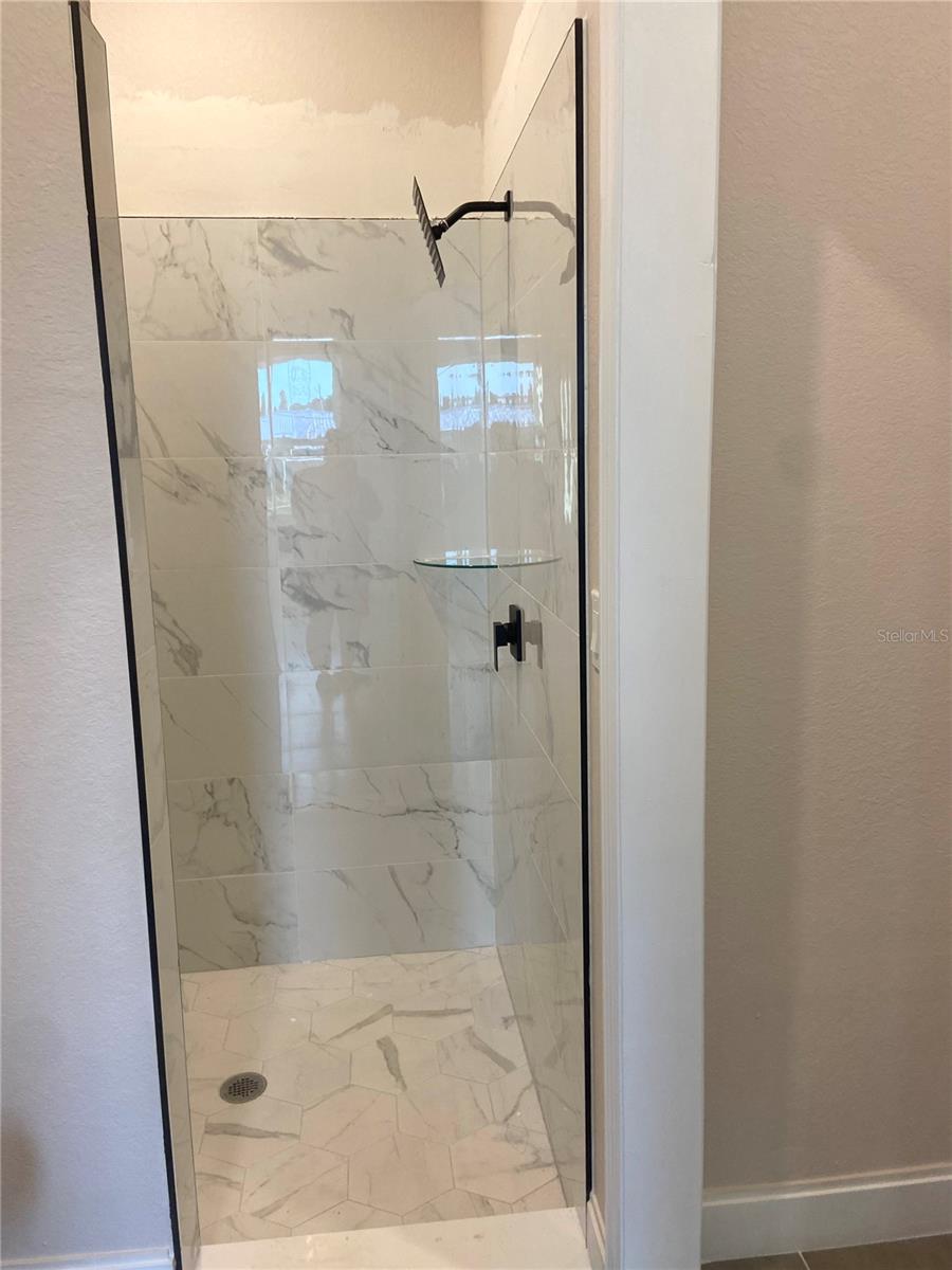 SEBRING COUNTRY ESTATE/SEB HILLS AREA - Residential