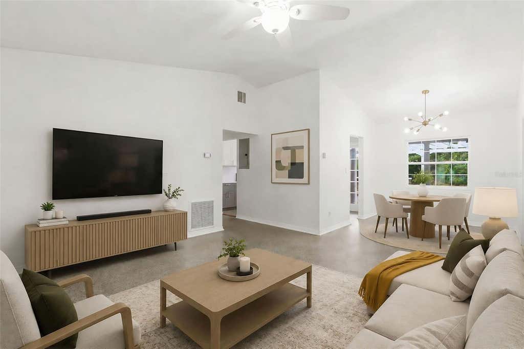 Photo of 724 Braidwood Lane, Orlando, FL 32803 (MLS # O6429806)