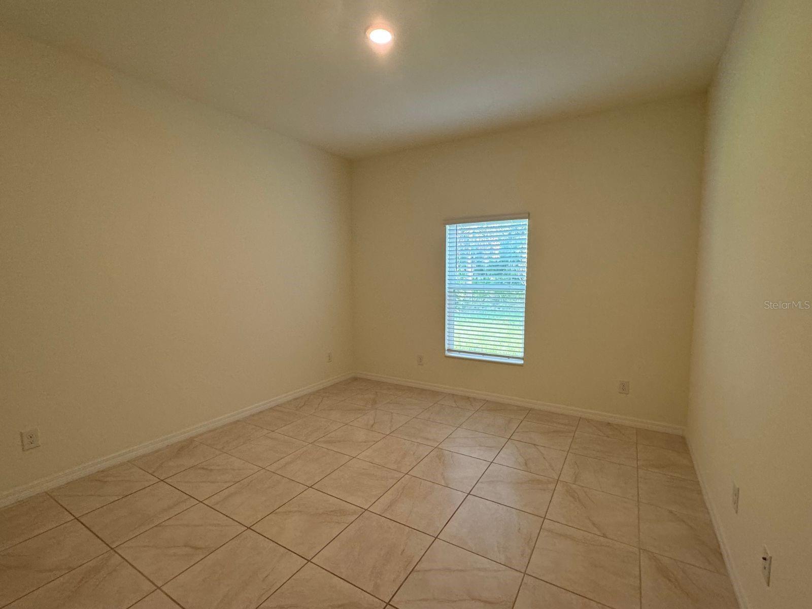 PORT CHARLOTTE SUB 08 - Residential Lease