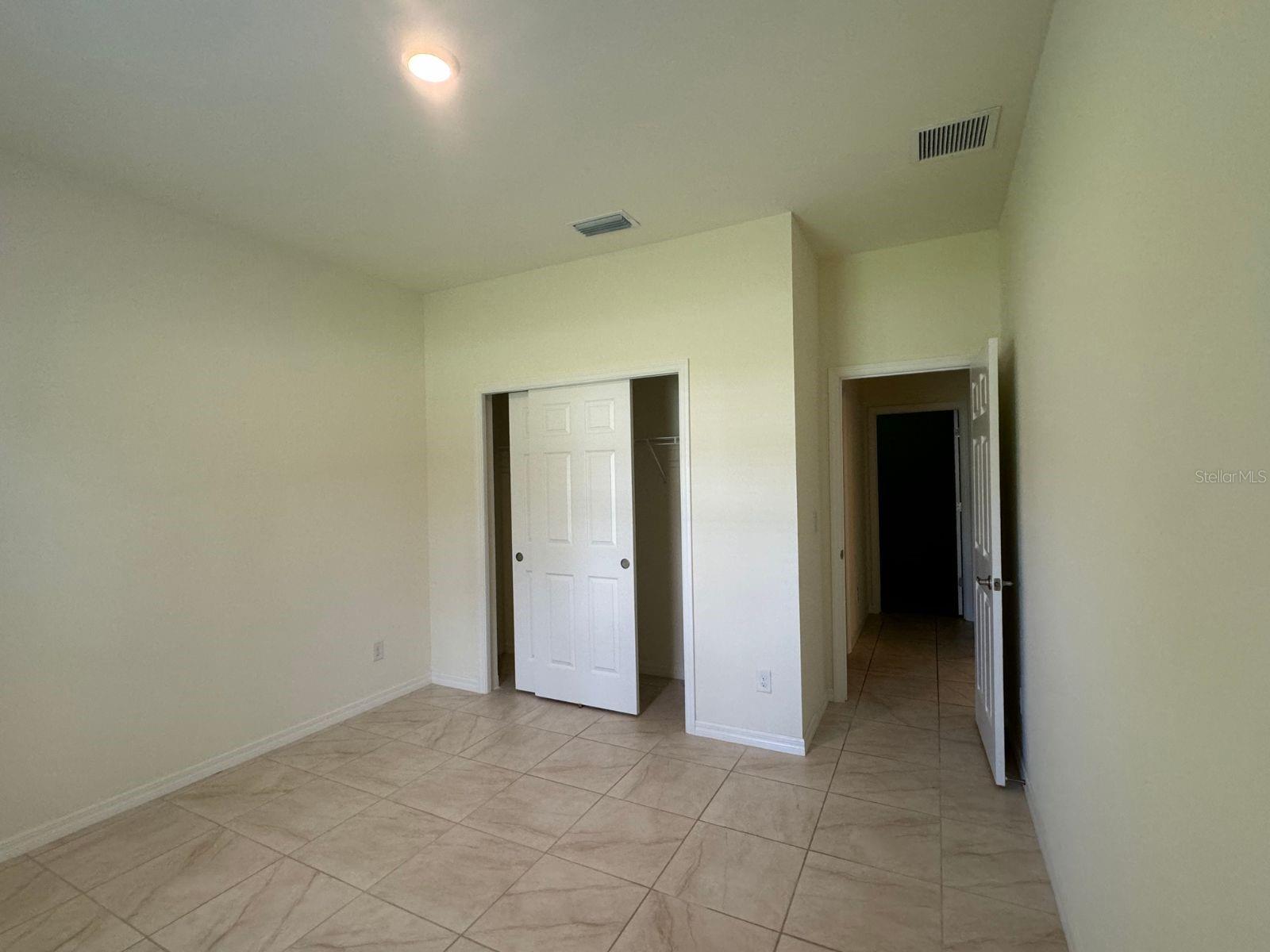 PORT CHARLOTTE SUB 08 - Residential Lease