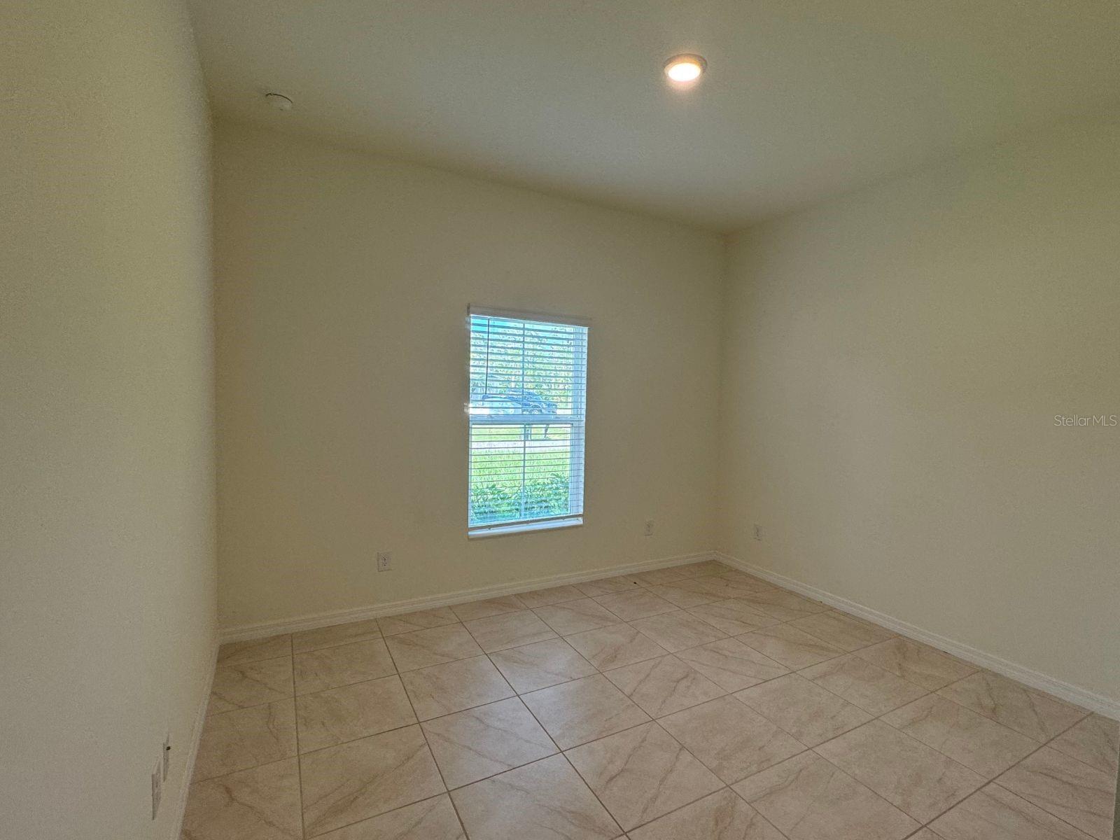 PORT CHARLOTTE SUB 08 - Residential Lease