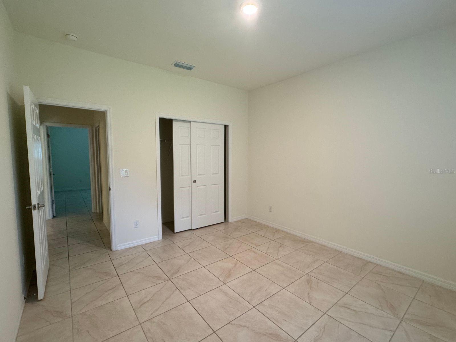 PORT CHARLOTTE SUB 08 - Residential Lease