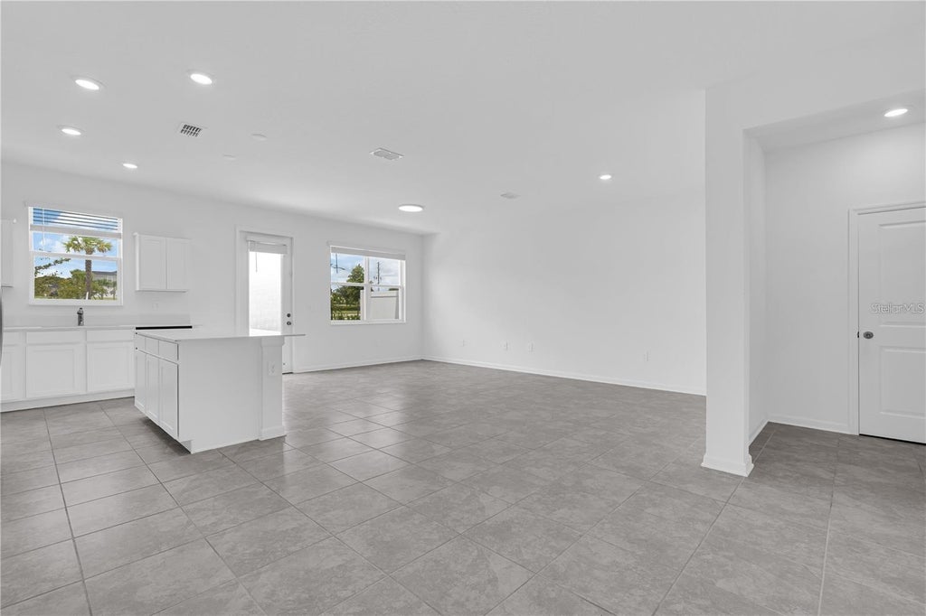 Photo of 294 Bogey Drive, Davenport, FL 33896 (MLS # O6418955)