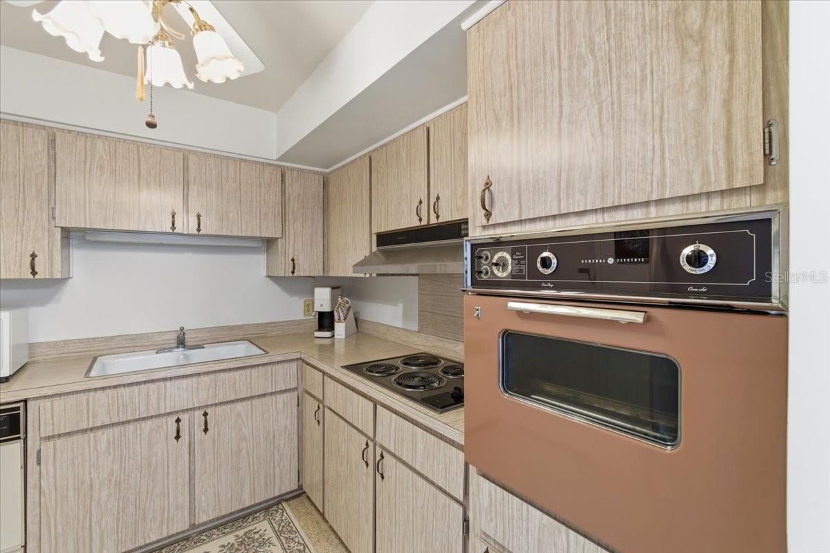 PENDLETON CLUB CONDO - Residential