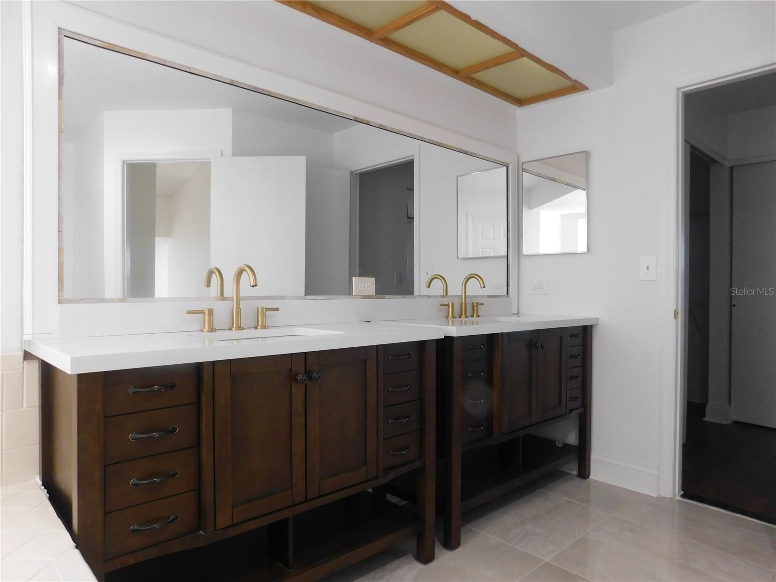 SPRING LAKE OF CLEARWATER - Residential