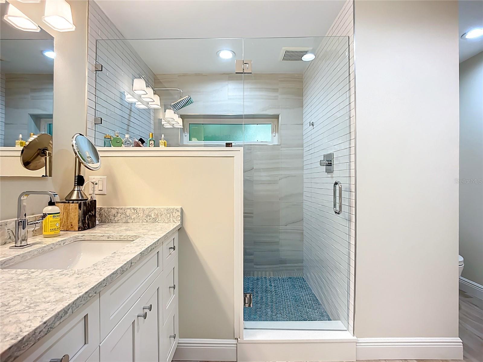 NORTH POINT HARBOUR UNIT TWO - Residential