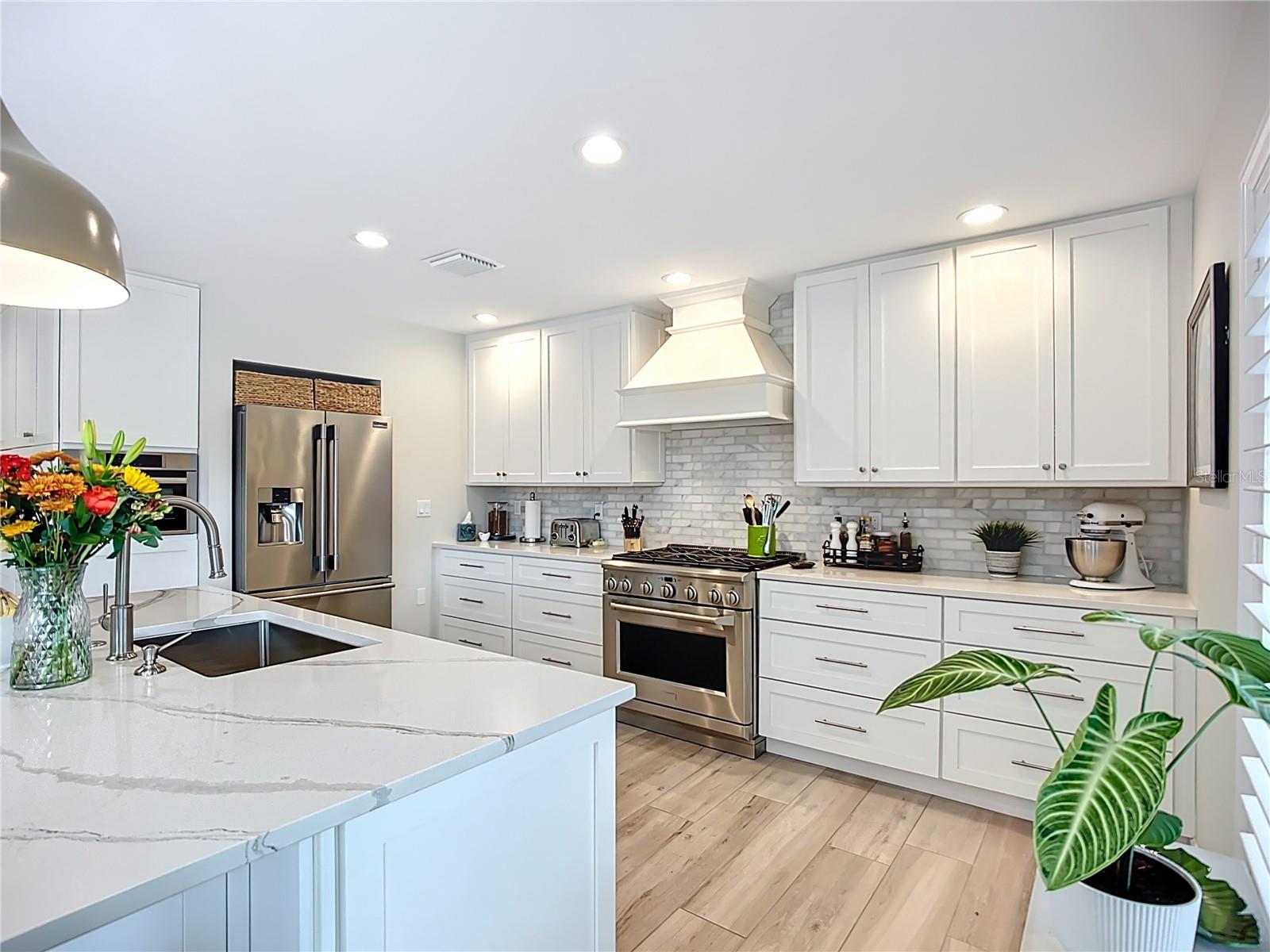 NORTH POINT HARBOUR UNIT TWO - Residential