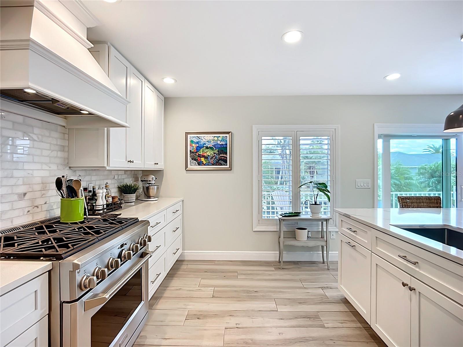 NORTH POINT HARBOUR UNIT TWO - Residential