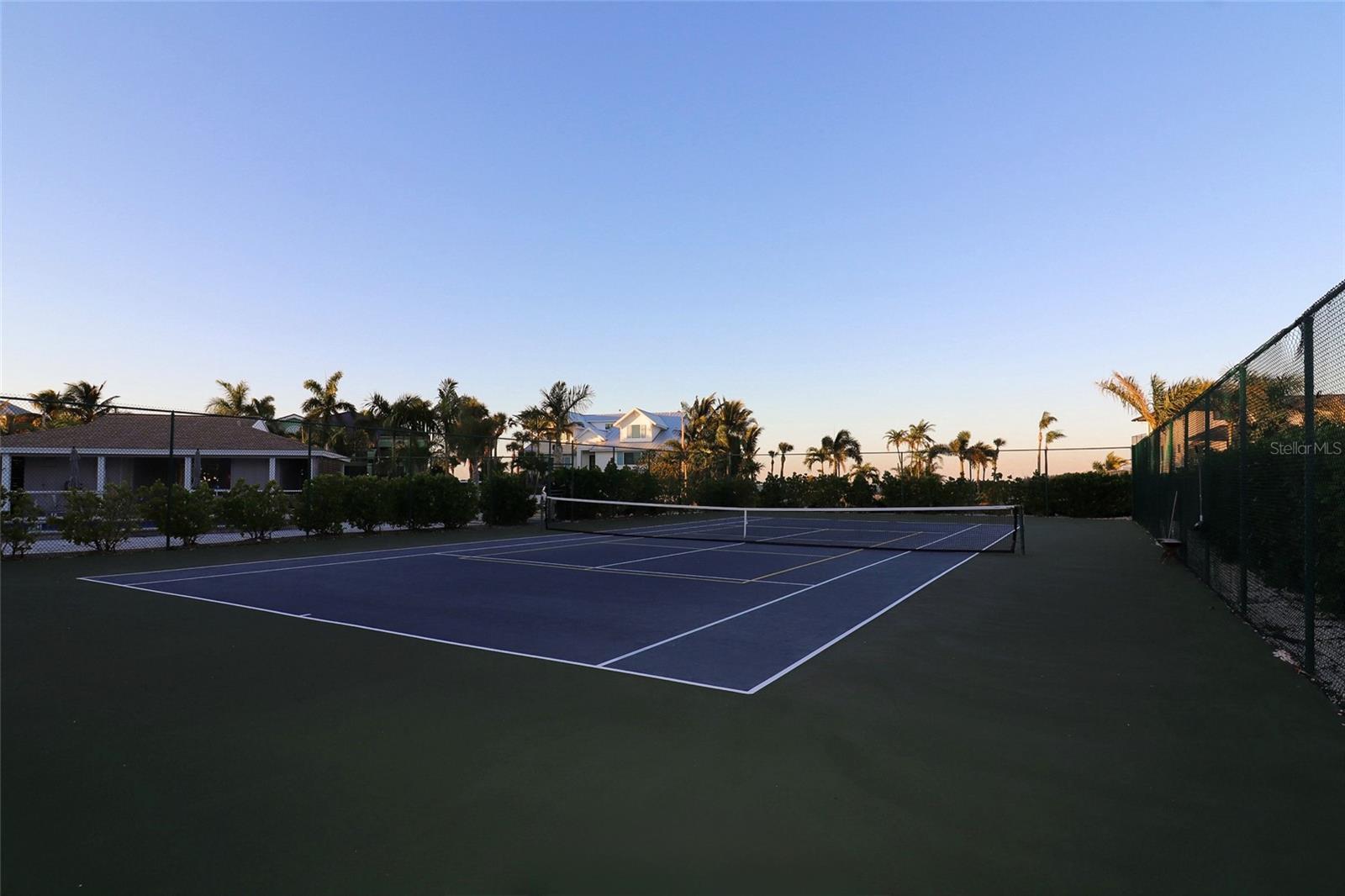 NORTH POINT HARBOUR UNIT TWO - Residential