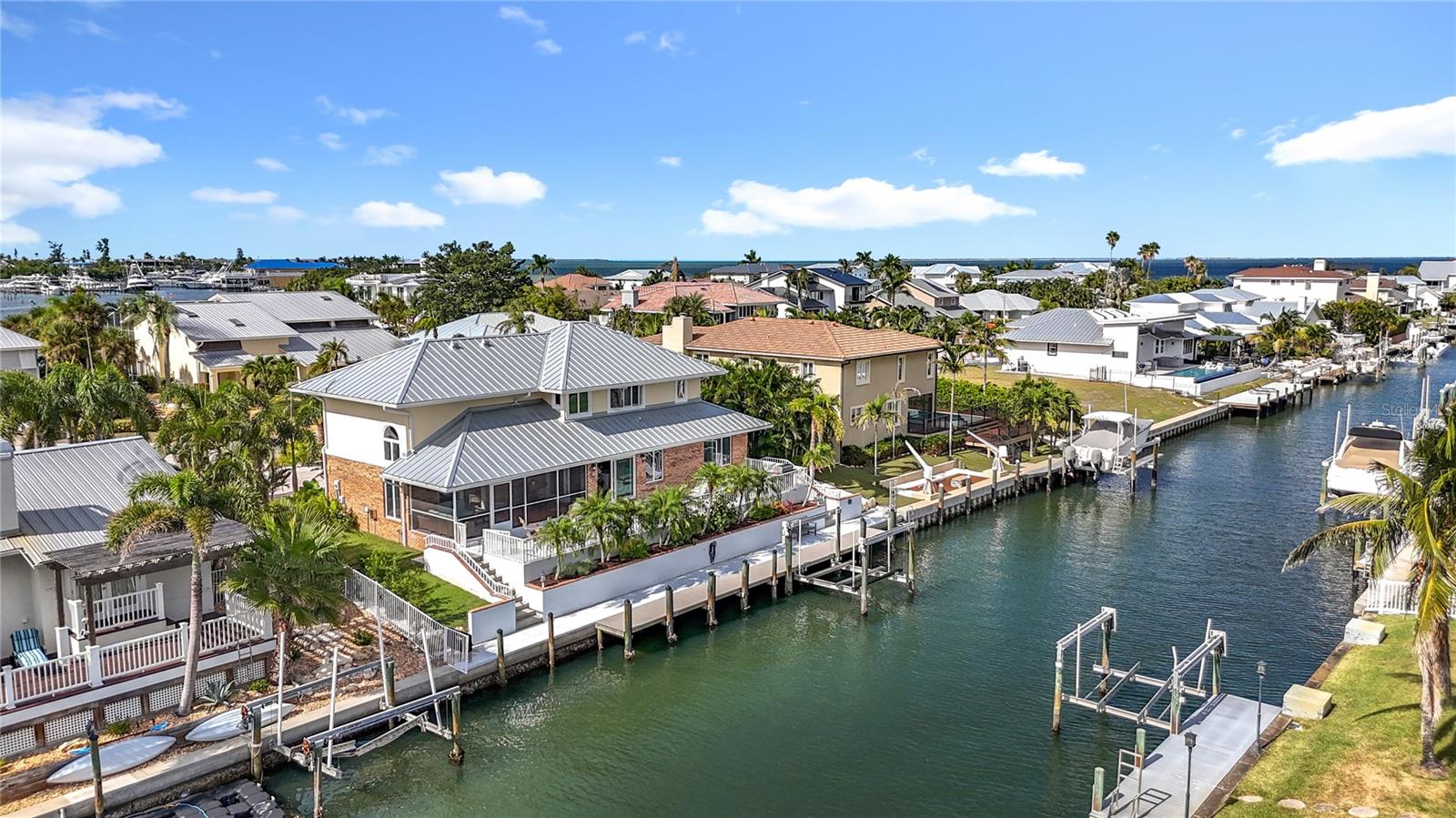 NORTH POINT HARBOUR UNIT TWO - Residential