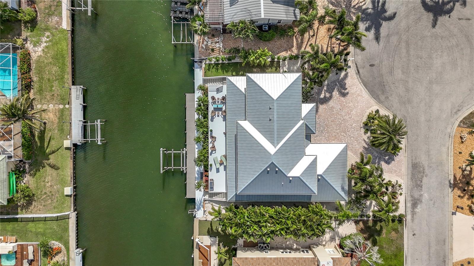 NORTH POINT HARBOUR UNIT TWO - Residential