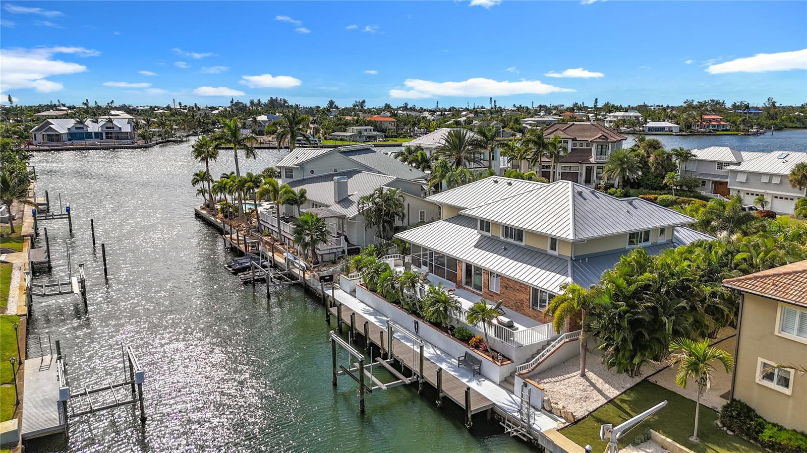 NORTH POINT HARBOUR UNIT TWO - Residential