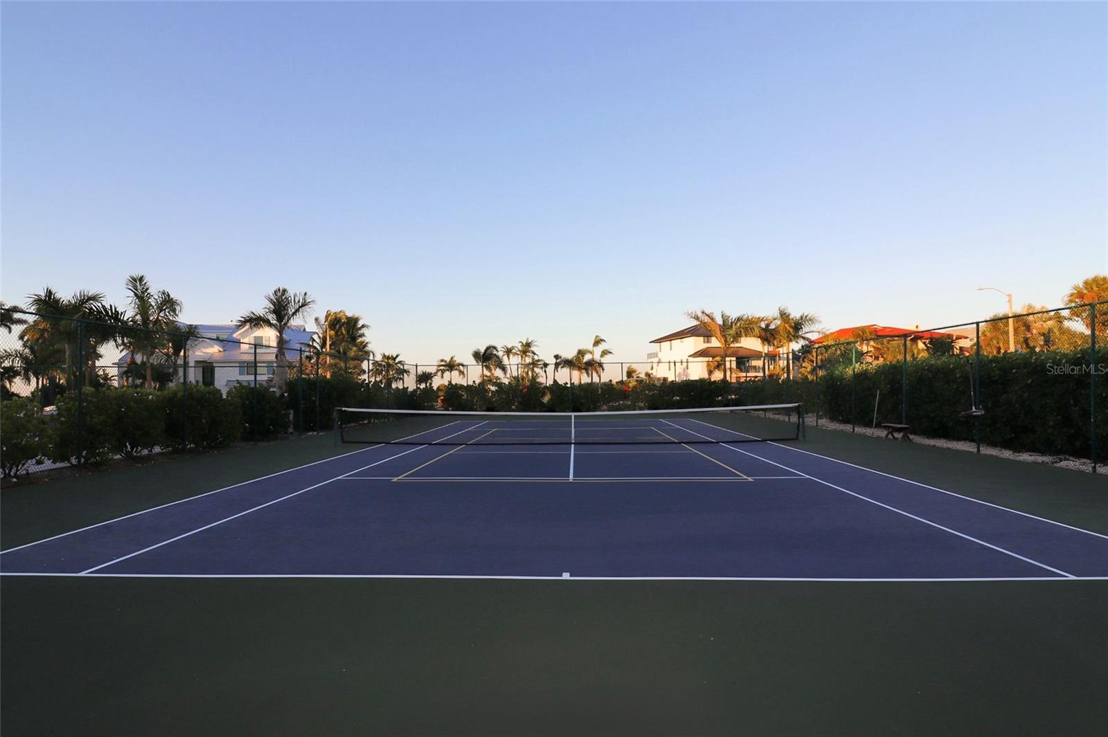 NORTH POINT HARBOUR UNIT TWO - Residential