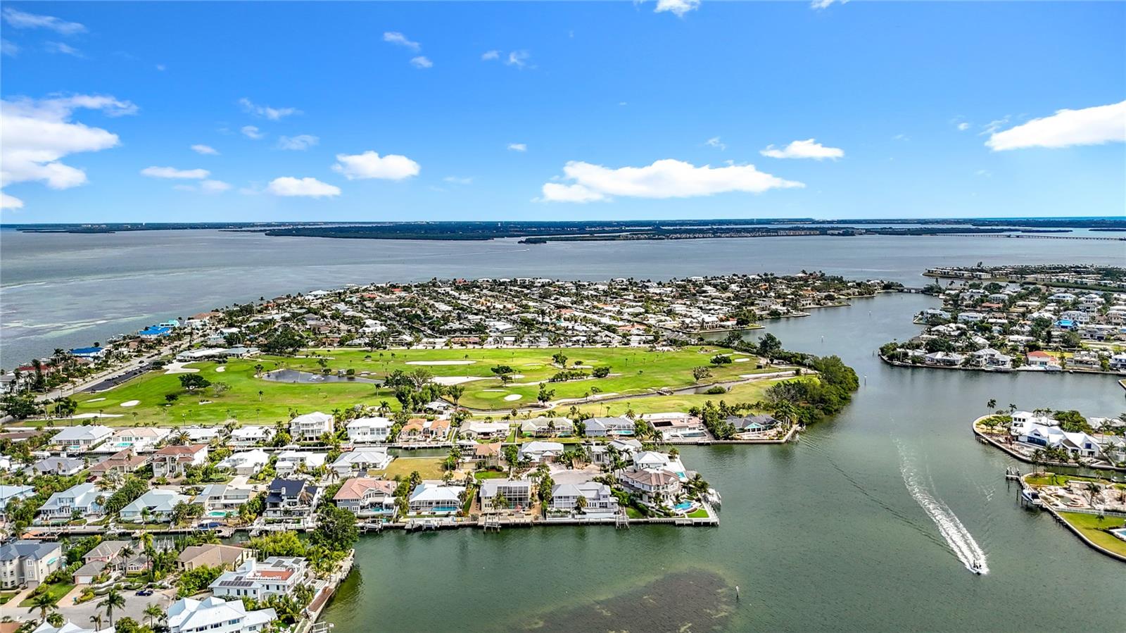 NORTH POINT HARBOUR UNIT TWO - Residential