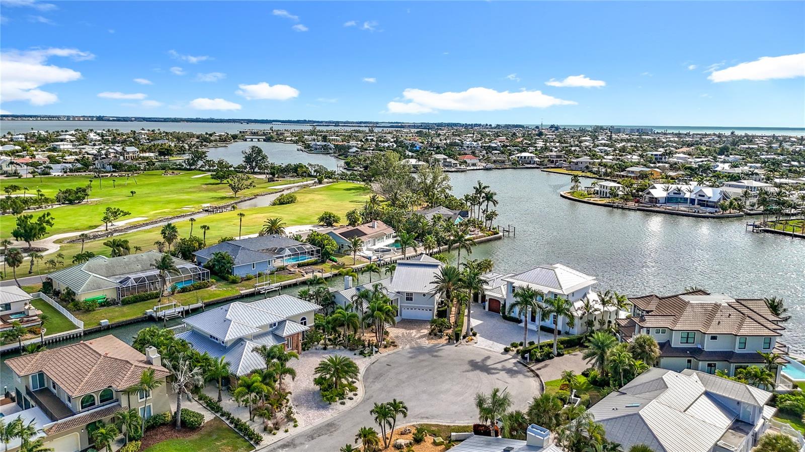 NORTH POINT HARBOUR UNIT TWO - Residential