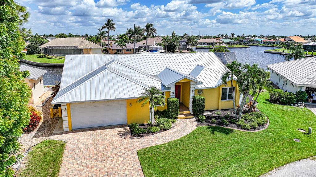 Photo of 258 Venezia Court, Punta Gorda, FL 33950 (MLS # C7515683)