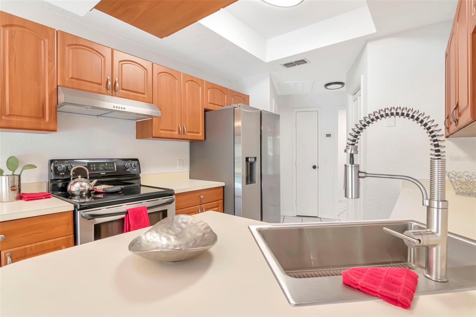 TURTLE LAKES - Residential